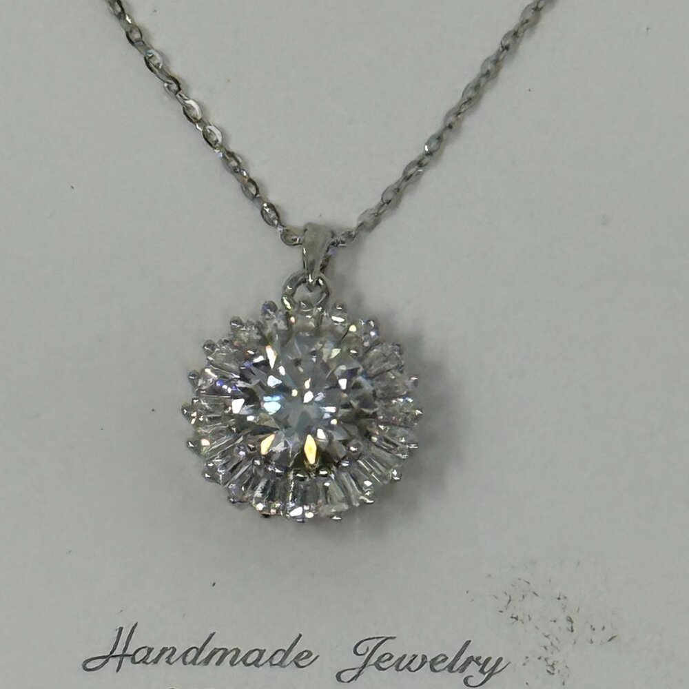Sun | Snowflake | Pendent | Necklace | 1.85ctw | Moissanite | Sterling Silver